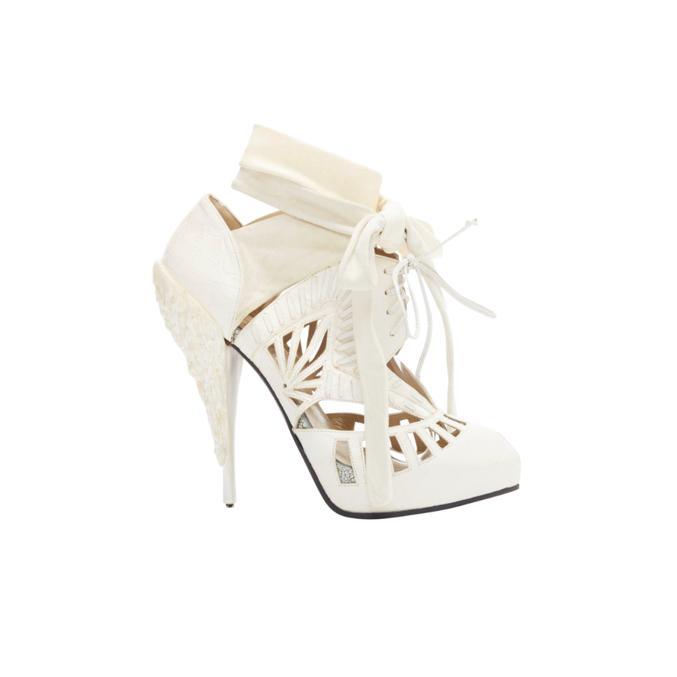 Rodarte x Nicholas Kirkwood White Structural Melted Wax Tie Heels