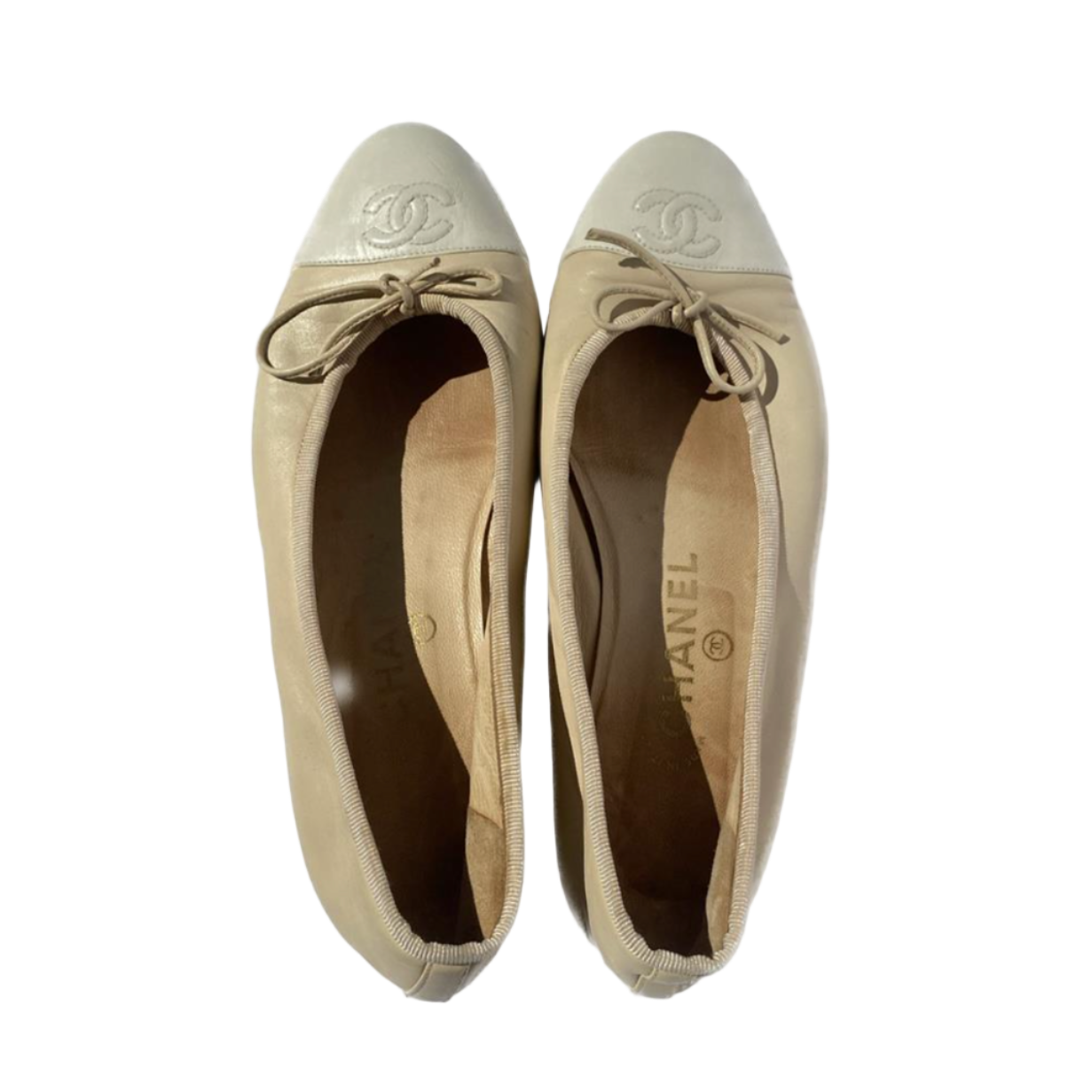 Chanel Nude/Cream Leather Ballet Flats