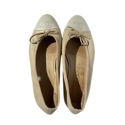 Chanel Nude/Cream Leather Ballet Flats